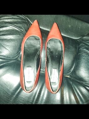 STEVE MADDEN Sybel Kitten Heels - Size 9
